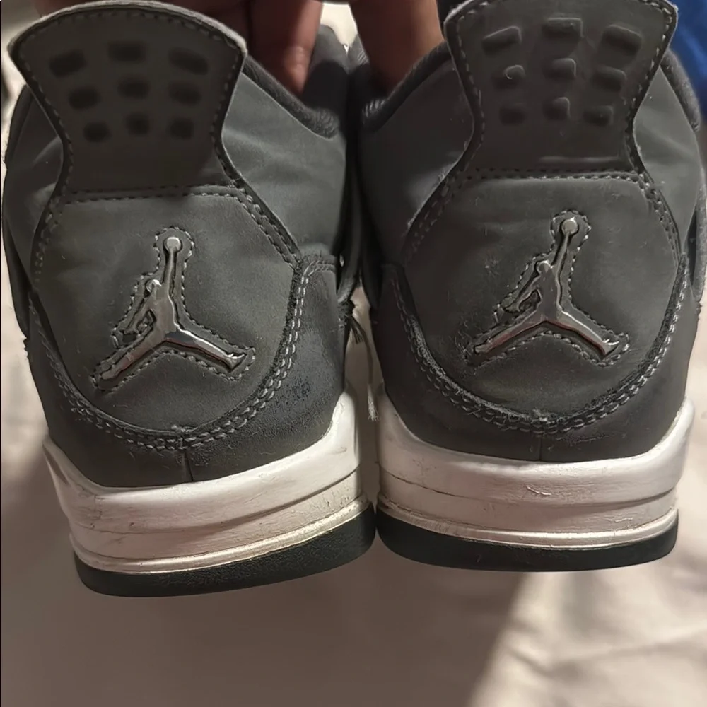 Air Jordan 4 Retro Cool Grey Sneakers - Picture 3 of 5